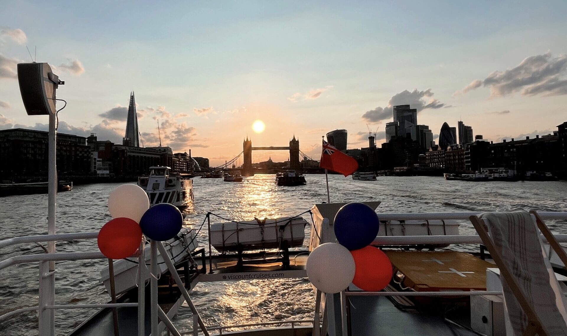Tapestry-soho-retail-on-the-thames-wecomm-group-retail-fashion-beauty-event-london-networking-summer-bbq-featured-speakers-private-fundraising-shooting-stars-childrens-hospice-sales-trends-professionals